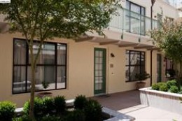 4395 Piedmont Ave, #303, Oakland